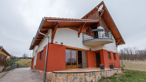 In the neighbourhood of Hévíz, in a quiet street, it is a harmonious family house for sale.