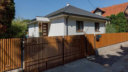 Hévízi ingatlan.  Eladó Hévíz zöldövezeti részén minőséggel újragondolt családi ház. 