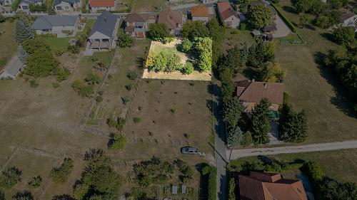 Belterületi építési telek eladó Gyenesdiáson. 